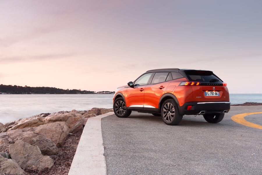  Peugeot 2008 GT 2019 года  (WW) (фото 39 из 45)